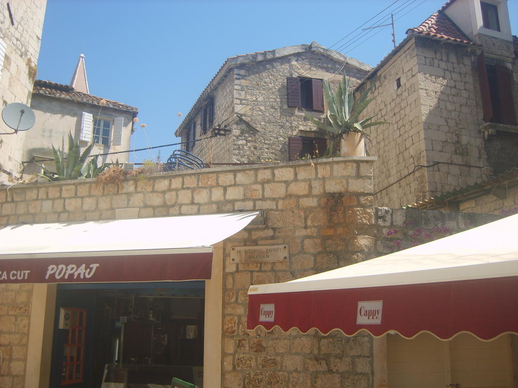 Rooms Roso تروغير المظهر الخارجي الصورة