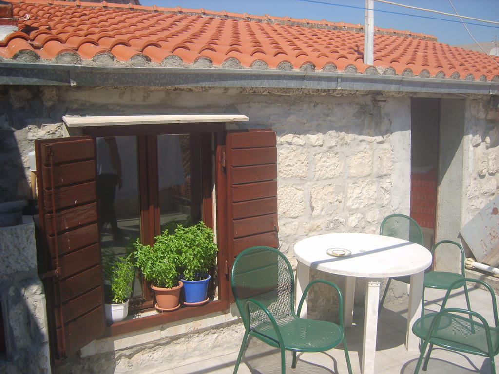 Rooms Roso تروغير المظهر الخارجي الصورة