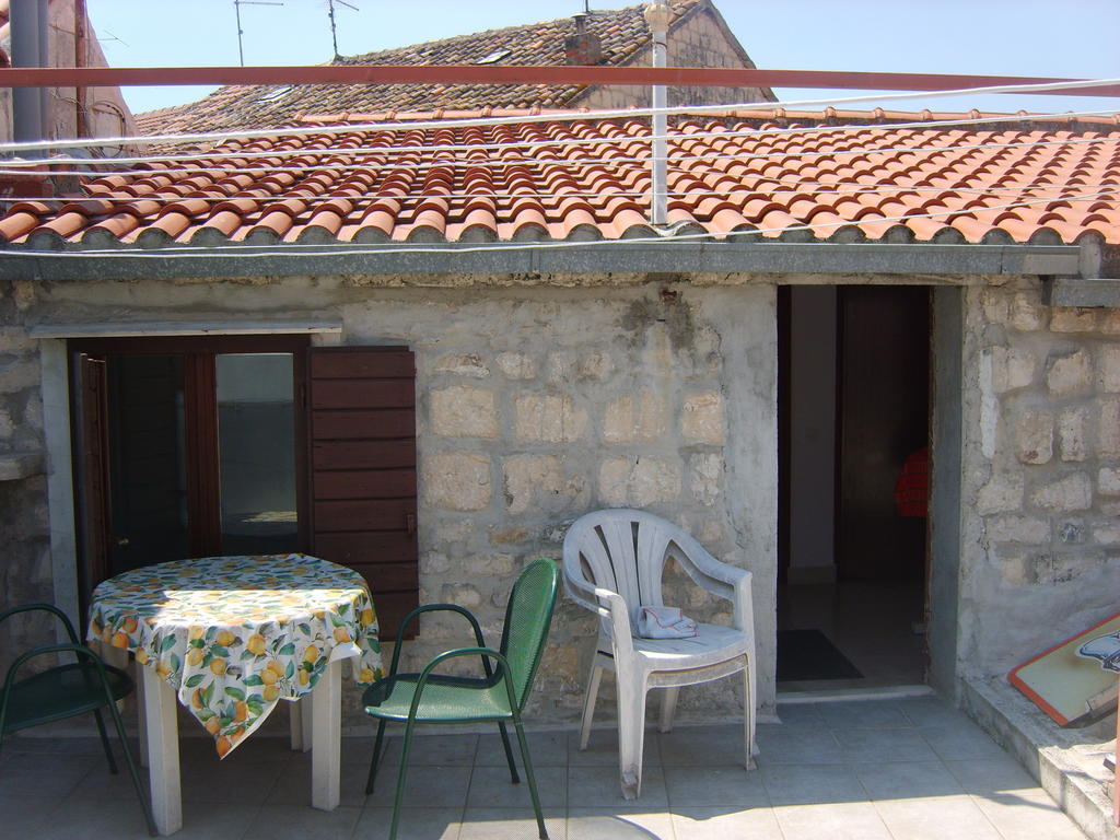 Rooms Roso تروغير المظهر الخارجي الصورة