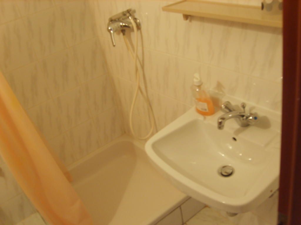 Rooms Roso تروغير الغرفة الصورة