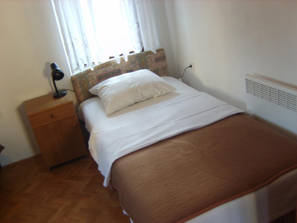 Rooms Roso تروغير الغرفة الصورة