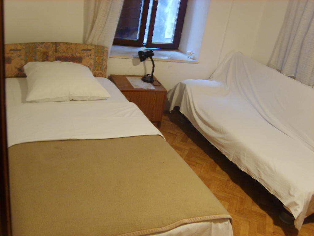 Rooms Roso تروغير المظهر الخارجي الصورة